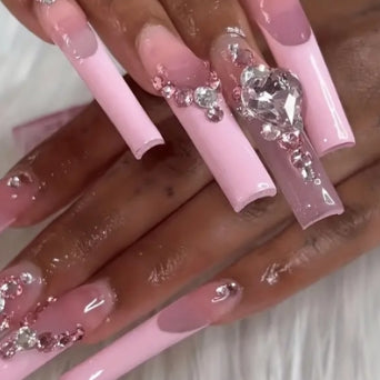 Uñas Postizas Decoradas con Diseño Spot Drill - Manicura Lista para Usar