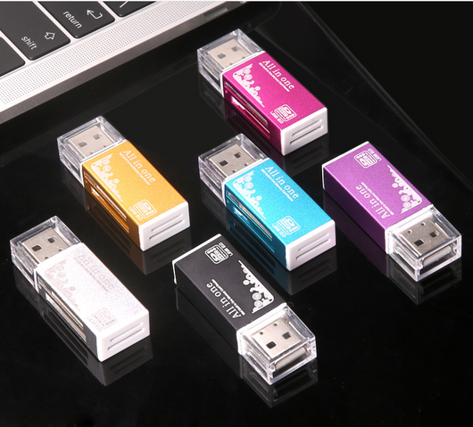 Lector de Tarjetas Múltiple USB Universal - SD, TF, Memoria y Móvil