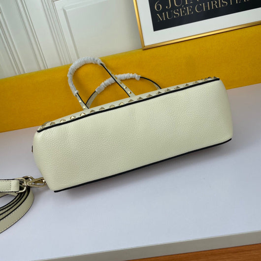 Bolsa de Compras Cuero Texturizado con Cierre Triangular y Remaches - Image 13