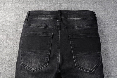 Jeans Negros para Hombre con Detalles en Color Deslumbrante - Image 11