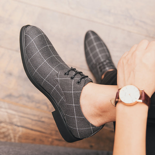 Zapatos de cuero casual con patrón cuadriculado y transpirabilidad