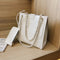 Bolsa Tote Chain Versátil