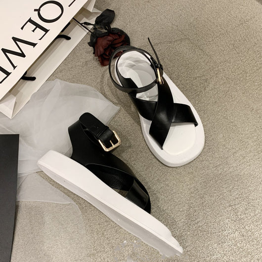 Sandalias de Playa Estilo Hada para Estudiantes - Diseño Trendy y Cómodo - Image 4