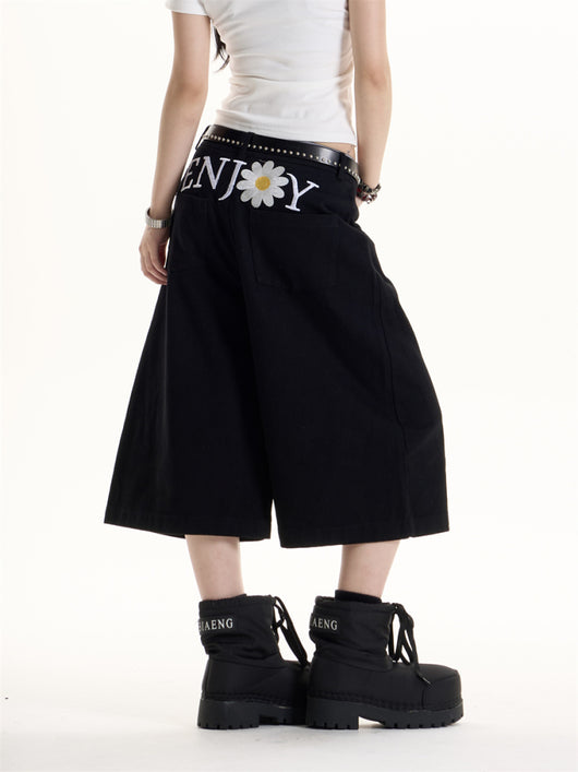 Shorts Casuales con Bordado American Hot Girl - Image 5