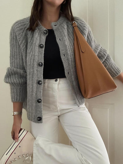 Suéter Camisero Minimalista de Manga Larga para Mujer - Image 9