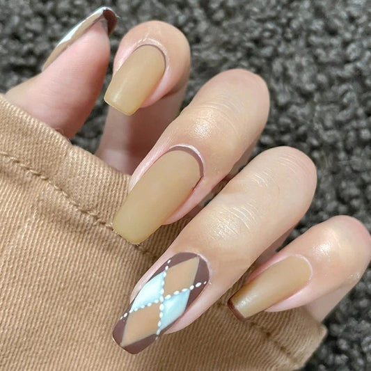 Uñas Postizas Minimalistas con Diseño Removible