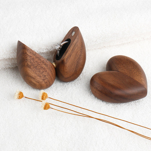 Caja Organizadora de Anillos en Forma de Corazón - Madera de Nogal Macizo - Image 7