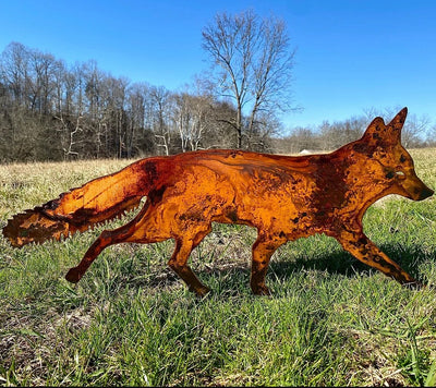 Decoración Exterior Fox Iron con Enchufe Integrado - Image 10