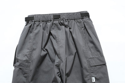 Overol Holgado para Hombre con Múltiples Bolsillos y Cinturón - Image 13