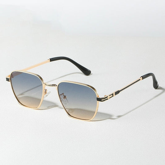 Gafas de Sol Elegantes con Marco Metálico - Estilo Europeo y Americano para Mujer