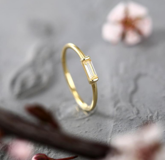 Anillo de Oro con Piedras Preciosas - Image 2
