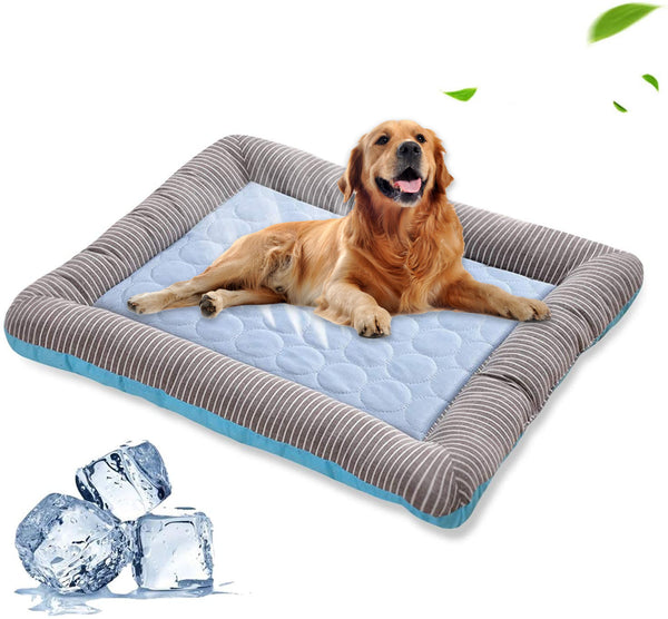 Colchoneta Refrescante para Perros y Gatos - Cama Fresca de Seda de Hielo Azul