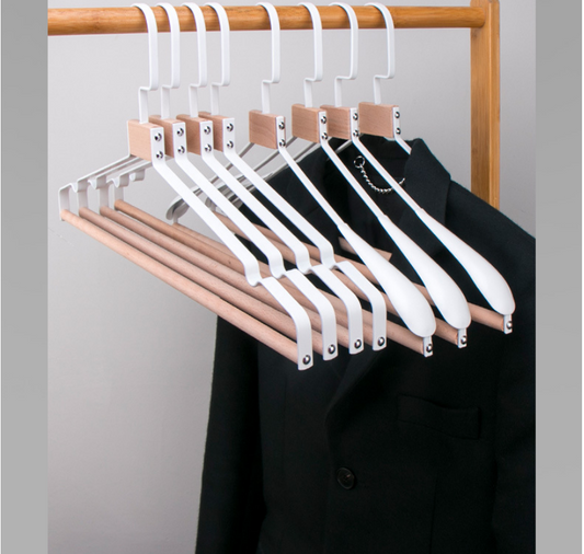 Perchero de Lujo Minimalista con Hombros Anchos en Hierro y Madera - Image 2