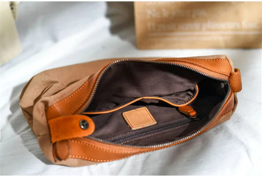 Bolsa Mensajera de Cuero Retro para Literatura y Arte - Image 10