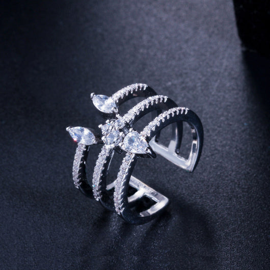Pulsera de Circonia Cúbica con Tres Filas de Micro Incrustaciones - Image 4
