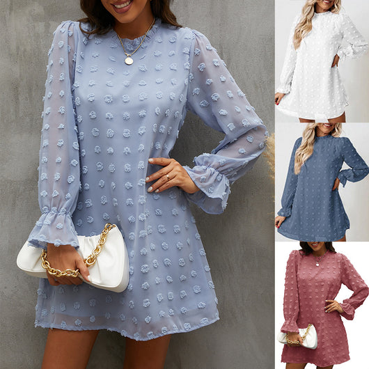 Vestido Elegante de Invierno con Cuello de Encaje y Mangas Abullonadas - Image 11