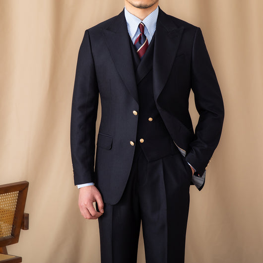Traje Tres Piezas Slim Fit Azul Marino con Solapa de Caballero - Image 3