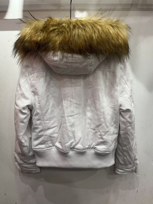 Chaqueta Corta para Mujer con Capucha Forrada en Pelaje - Image 10