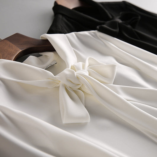 Blusa Profesional de Encaje y Gasa Elegante y Minimalista - Image 20