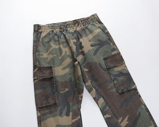 Pantalones Cargo Camuflaje Desgastado con Múltiples Bolsillos y Costuras de Trabajo - Image 6