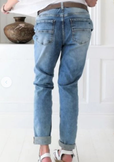 Pantalones Vaqueros Rectos con Detalles de Cuentas - Estilo Casual Moderno - Image 3