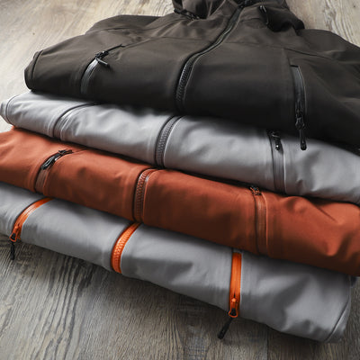 Chaqueta Soft Shell Impermeable y Cortavientos con Capucha - Image 20