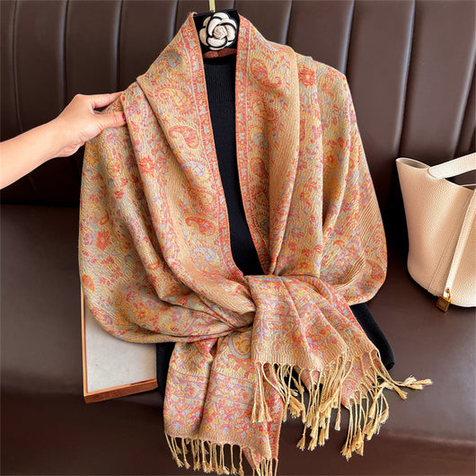 Chal de Lujo Ligero con Jacquard y Borlas de Cachemira - Image 13