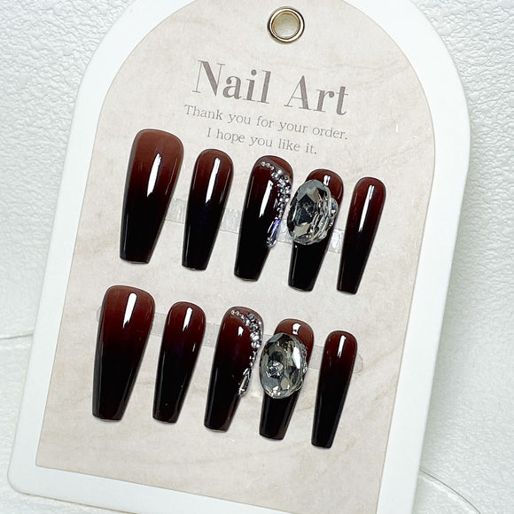 Esmalte de Uñas Degradado Negro Maillard - Manicura Profesional