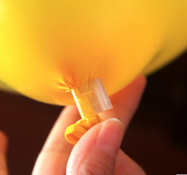 Herramienta para Anudar Globos en Cadena - Image 3