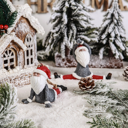 Figura Decorativa de Papá Noel en Resina Premium - Image 5