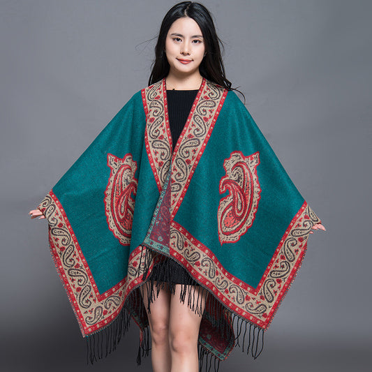 Poncho Étnico Nepali Extra Grande Acolchado para Otoño e Invierno