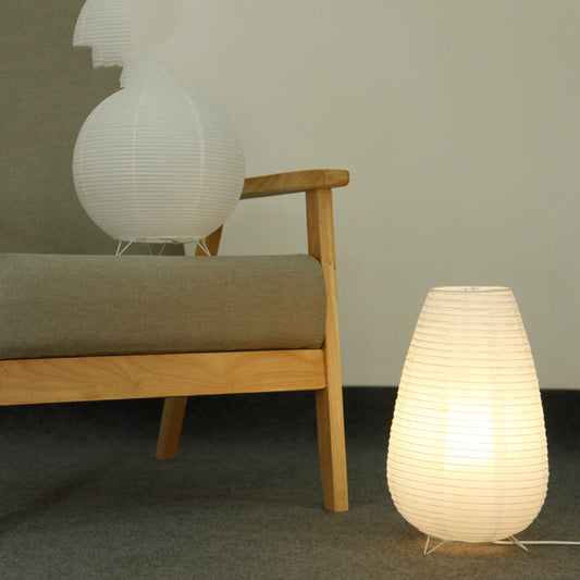 Lámpara de Escritorio LED de Enchufar - Estilo Europeo Minimalista para Dormitorio - Image 2