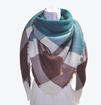 Pañuelo Cuadrado Escocés Multicolor para Otoño e Invierno - Image 6