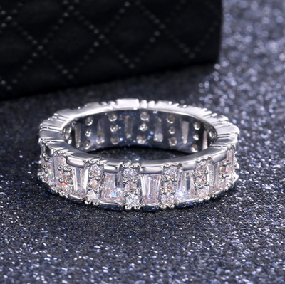 Anillo de Diamantes AA con Circonita Irregular - Image 4