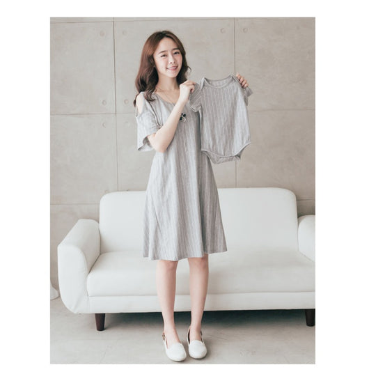 Vestido de Maternidad y Lactancia - Estilo Elegante para Mamá e Hijo - Image 2