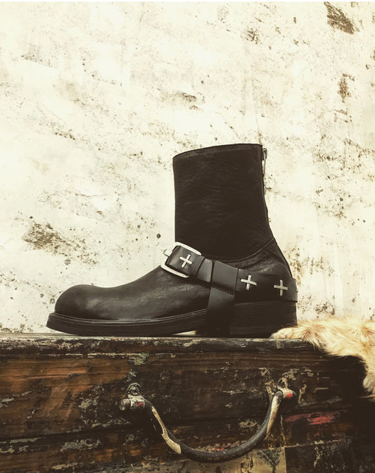 Botas Martin Punk con Remaches - Estilo Urbano Masculino - Image 2