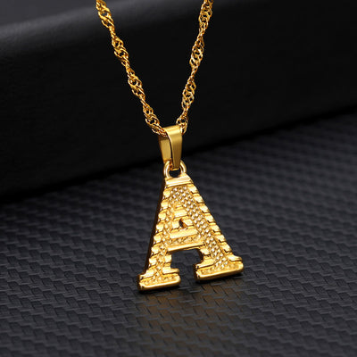 Collar con Colgante de 26 Letras Chapado en Oro - Image 3