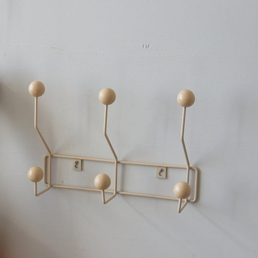 Gancho Decorativo de Hierro Estilo Coreano para Abrigos y Accesorios - Image 3