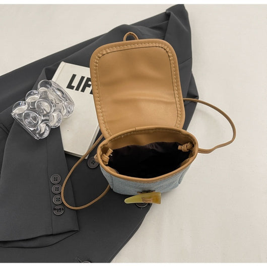 Bolsa Mensajera de Mezclilla Vertical con Botón de Cuerno para Celular Mujer - Image 27