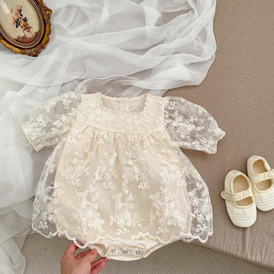 Mono de Bebé Niña con Malla Bordada y Diseño Elegante