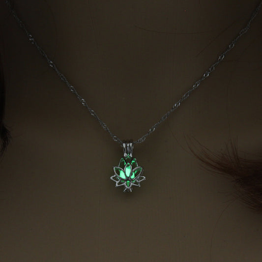 Collar Loto Calado Brillante en la Oscuridad - DIY Halloween - Image 2