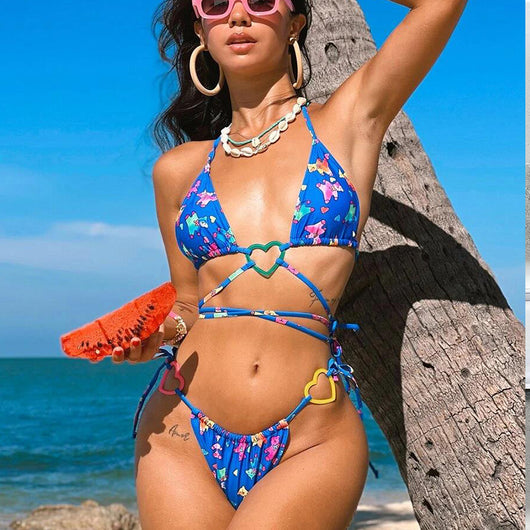 Bikini Azul con Detalle de Corazón y Tirante Estampado - Image 11