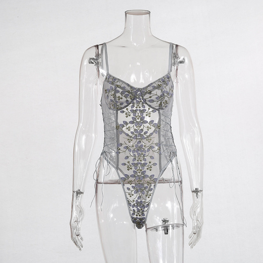 Jumpsuit de Encaje Bordado Elegante para uso en Ecuador - Image 5