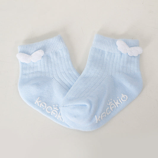 Calcetines Infantiles con Alas de Ángel Antideslizantes de Algodón - Image 2