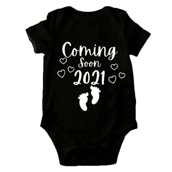 Enterizo Corto para Bebé con Estampado de Letras