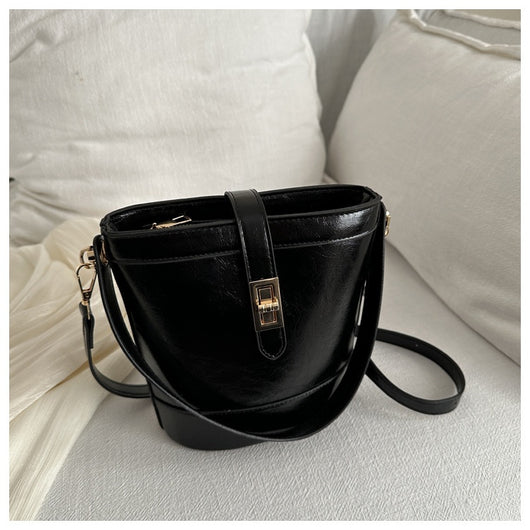 Bolso Bandolera Mujer Un Hombro con Diseño de Mano - Image 27