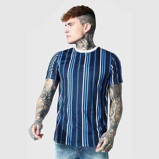 Camiseta Estampada 3D con Rayas Minimalistas