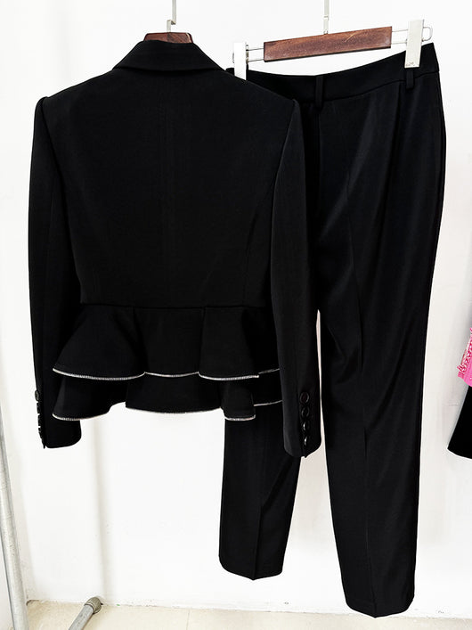 Traje Ejecutivo Dos Piezas con Blazer Ajustado y Pantalón Entallado - Image 9