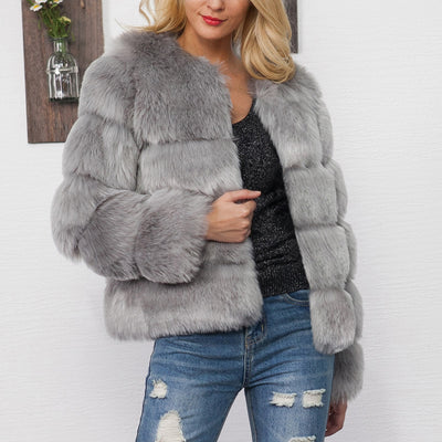 Abrigo Corto Personalizado para Mujer - Colección Otoño Invierno - Image 17