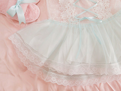 Bata Corta de Encaje y Malla Blanca - Diseño Sensual para la Noche - Image 10